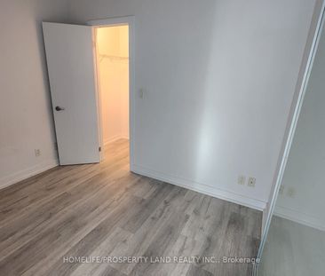 Liv Lofts - Photo 2