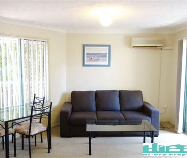 FURNISHED ONE BEDROOM UNIT with Carspace - Photo 3
