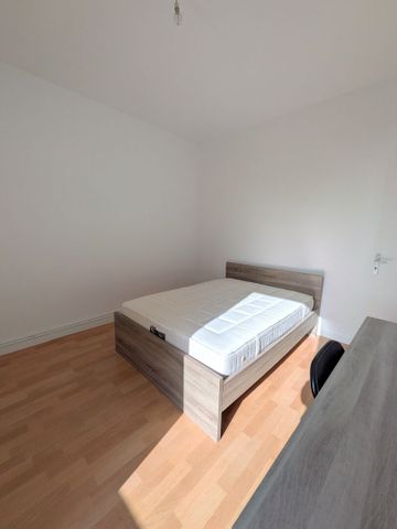Location Appartement 2 pièces 37m² FOUGERES 35300 - Photo 3