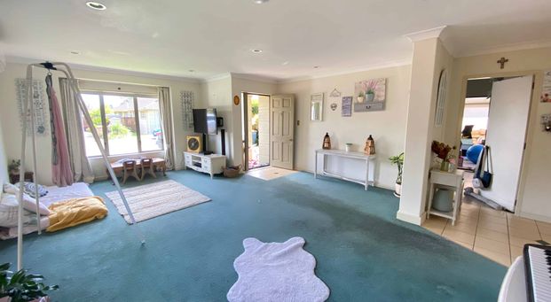 Spacious 4-Bedroom Brick & Tile Home in a Secure Gated Community - Photo 1