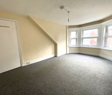 1 bed apartment to rent in Milward Road, Hastings, TN34 - Photo 1