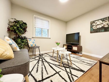 For Lease - 24 Gentry Crescent Unit# Unit A, Richmond Hill, Ontario - Photo 3