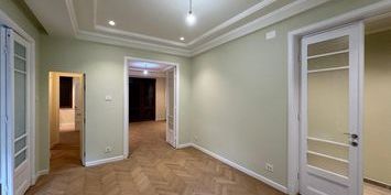 ARMENEASCA - Carol 4 camere renovat complet Centrala proprie - Photo 3