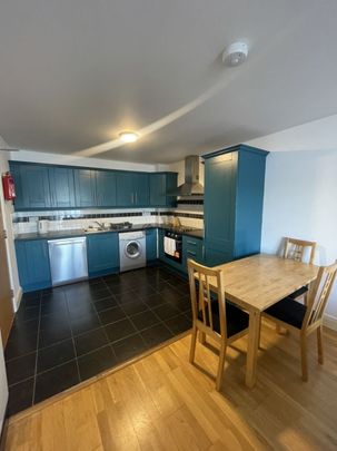 Apartment to rent in Cork, Pembroke - Photo 1