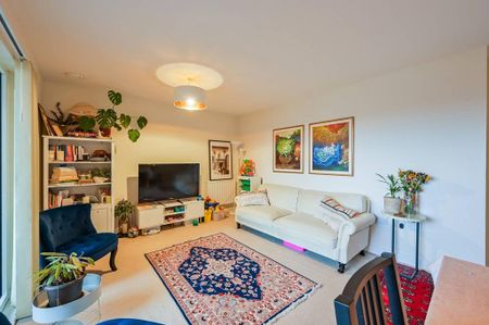 3 bedroom flat to rent - Photo 4