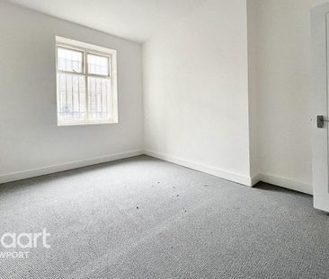 3 bedroom apartment to rent - Photo 2