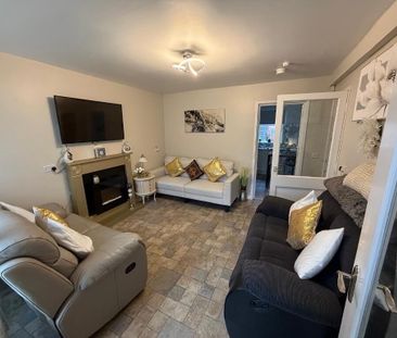 12 Ferndale Court, Lisburn Road, Belfast, BT9 7EE - Photo 4