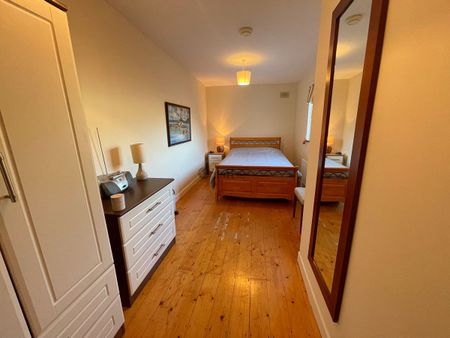 House to rent in Dublin, Dún Laoghaire - Photo 4