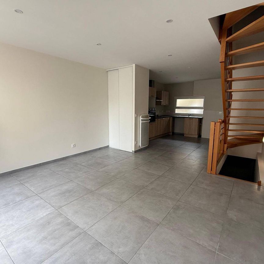 Location maison 3 pièces 72.2 m² à Romans-sur-Isère (26100) 4 - Photo 1