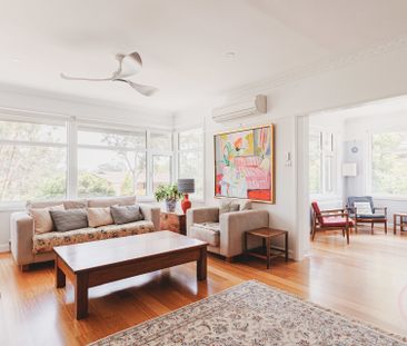 122 MacKenzie Street, Hackett - Photo 2