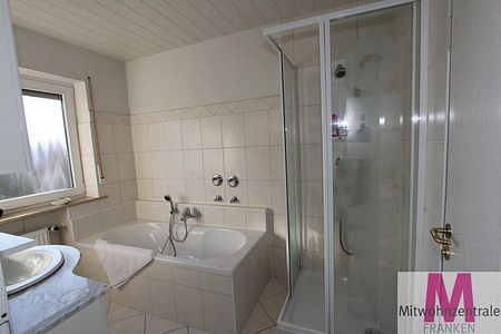 Miete inkl. Nebenkosten: 1.290 € pro Monat, plus Strom, plus Heizung - Photo 5