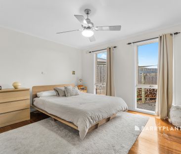 A Rare Rental Opportunity in Prestigious Narre Warren North - Photo 6