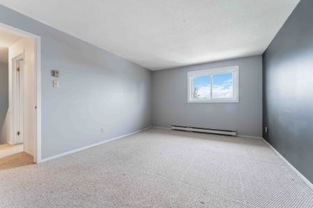 For Lease - 770 St. Andre Drive Unit# 16B, Orleans - Convent Glen and Area, Ontario - Photo 4
