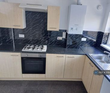 2 bedroom terraced house to rent - Photo 6