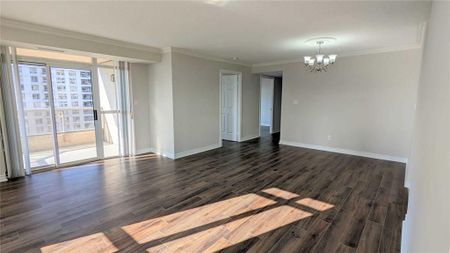 For Lease - 3880 Duke of York Boulevard Unit# 2416, Mississauga, Ontario - Photo 2