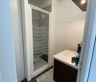 Location Appartement 2 pièces 46m² - Photo 5