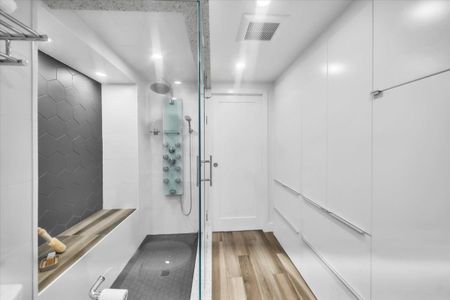 For Lease - 2301 Devon Road, Oakville, Ontario - Photo 4