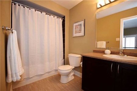 For Lease - 10 Powlesland Street, Ajax, Ontario - Photo 5