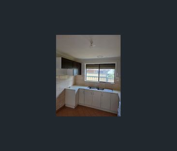 Freshly Updated Unit with Exceptional Convenience - Photo 3