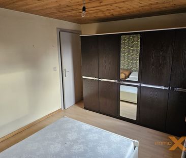 RUIME WONING MET DUBBEL GARAGE EN TUINTJE - Foto 1