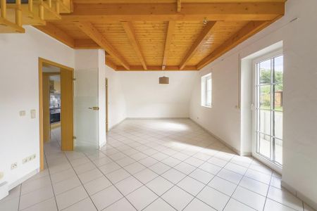 Lichtdurchflutete Maisonette-Wohnung mit gemütlichem Wohnflair - Photo 4