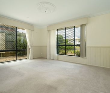 Modern Unit Living in Highfields - Photo 5