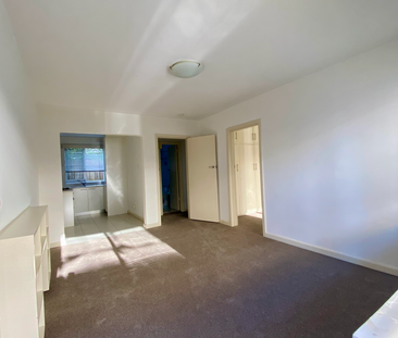 3 / 98 Glenhuntly Road, ELWOOD - Photo 4 | Rentumo