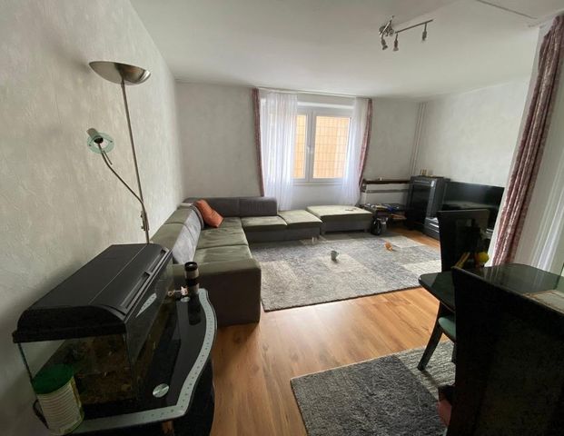 Wohnfreundliche 3-Zimmer-Wohnung mit Balkon und Küche - Photo 1