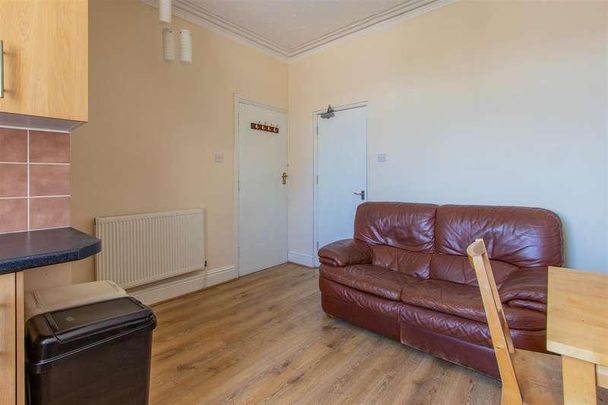 Northcote Street, Roath, CF24 - Photo 1