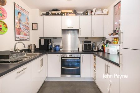 Parkside Avenue, London, SE10 - Photo 3