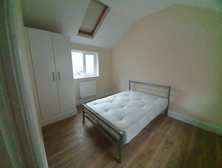 2 Bed Terraced House, Wembury Mews, N6 - Photo 3