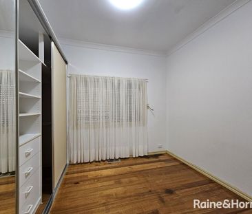 50 Cornwall Road, Sunshine, VIC 3020 - Photo 2