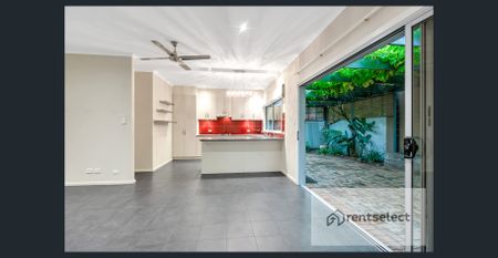 So Many Features PLUS Solar Panels! - Photo 5