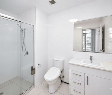 Modern 1 Bedroom Apartment in Neo North Lakes – Available Now - Photo 3