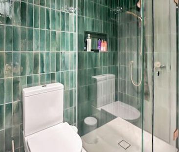 Modern apartment living in the heart of Kingsland! - Photo 2