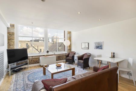 2 bedroom apartment to rent - Photo 2