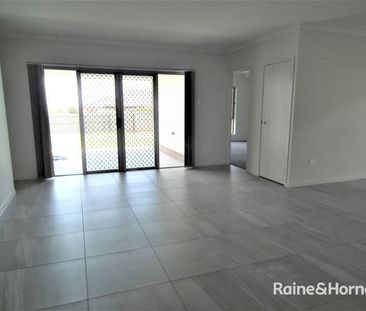 Executive Home (Effect: 20/3/26 $700 p/w) - Photo 1