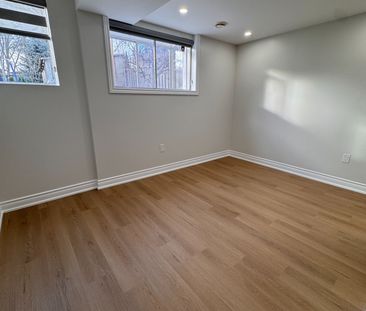 For Lease - 2838 Kingsberry Crescent Unit# Lower, Mississauga, Ontario - Photo 4