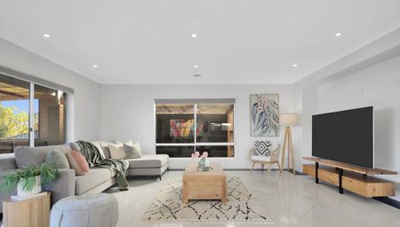 Luxury Living on Waterside - Photo 5