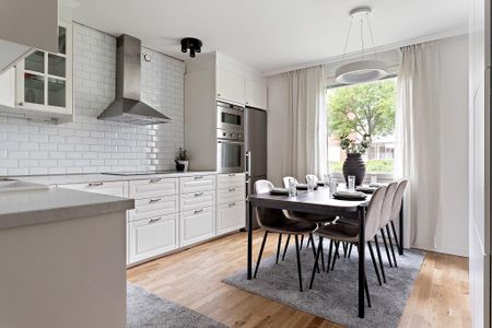 Bagarbyvägen, Sollentuna - Photo 2