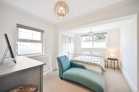 2 bedroom maisonette to rent - Photo 5