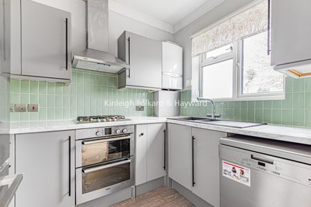 Durham Road, Bromley, Kent, BR2 - Photo 3