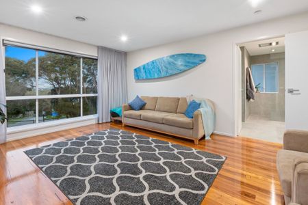 Luxury Family Living - Photo 3