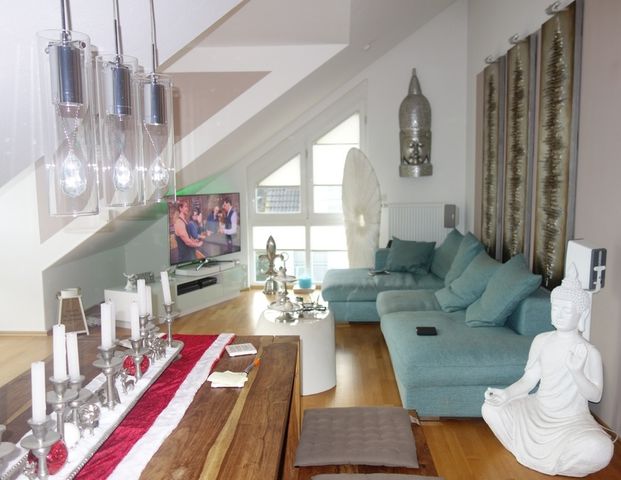 Moderne 3 ZKB-Dachgeschosswohnung mit 2 Balkonen in Top Lage von Eltville am Rhe ... - Photo 1