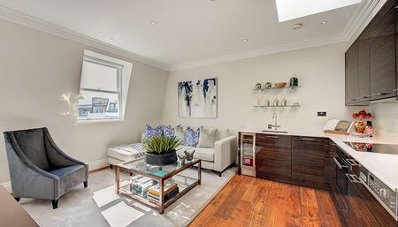 A stunning two-bedroom apartment in Kensington Gardens Square, Bayswater, London, W2 - Photo 2