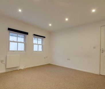 Western Place, Worthing, BN11 - Photo 3