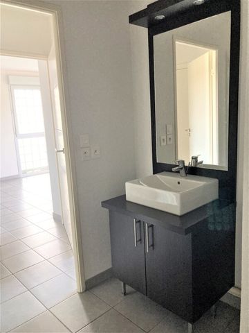 Location Appartement 2 pièces 39m² LAUNAGUET 31140 - Photo 2