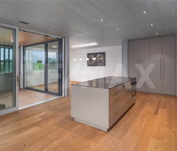 Neuwertige, moderne Wohnung mit verglaster Loggia und schöner Ferns... - Photo 1