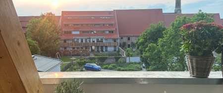 Stilvolle, neuwertige 2-Zimmer-Wohnung mit Balkon in Mannheim-Seckenheim - Photo 1