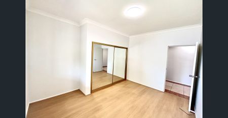 RENOVATED HOMELY OASIS! - Photo 5